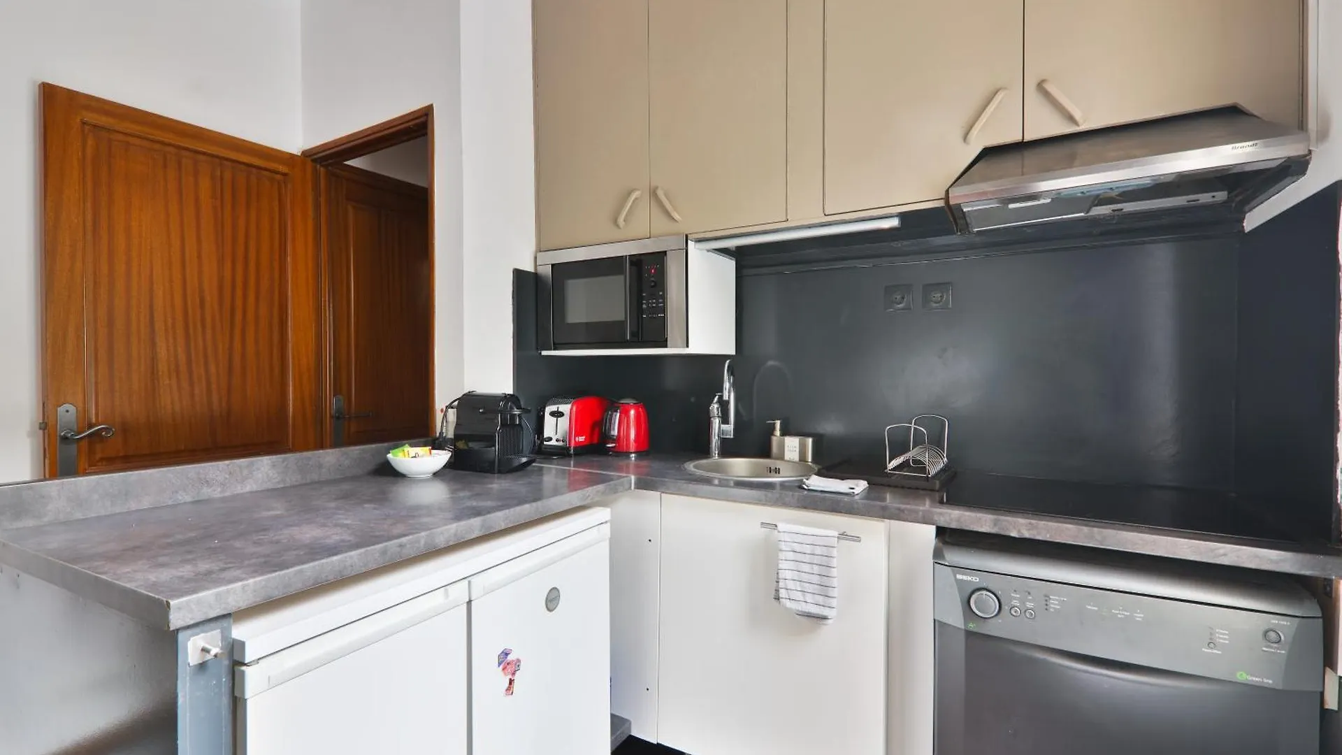 Appartement Quartier Saint Marcel Free Netflix Париж